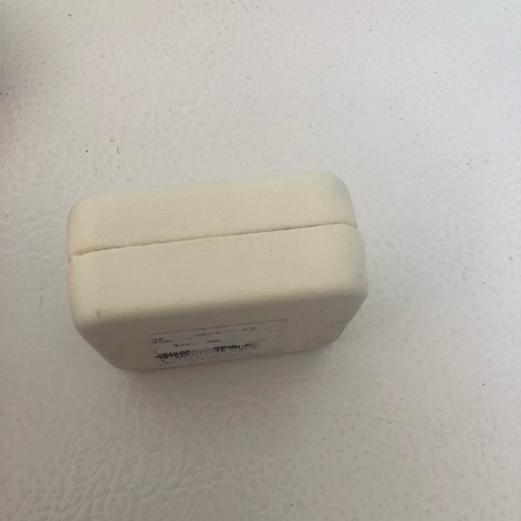 10K yellow gold ball studs/cubic zirconium stud SE - Picture 4 of 6